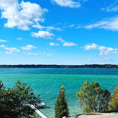 The Torch Lake Bed And Breakfast Central Lake 외부 사진
